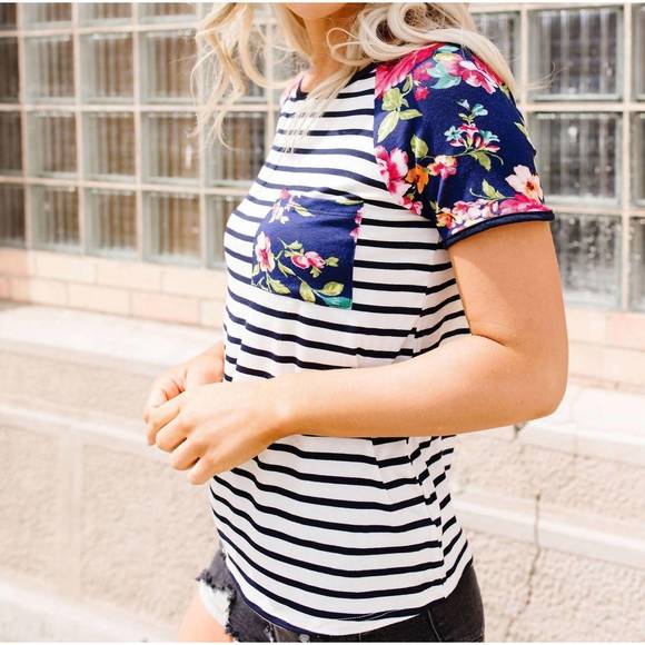 NEW E. LUNA flower power raglan top in blue - Picture 2 of 3